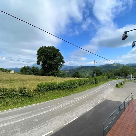 Casa Noval Zona Rural En El Centro De Asturias Bimenes