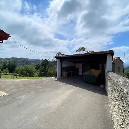 Casa Noval Zona Rural En El Centro De Asturias *